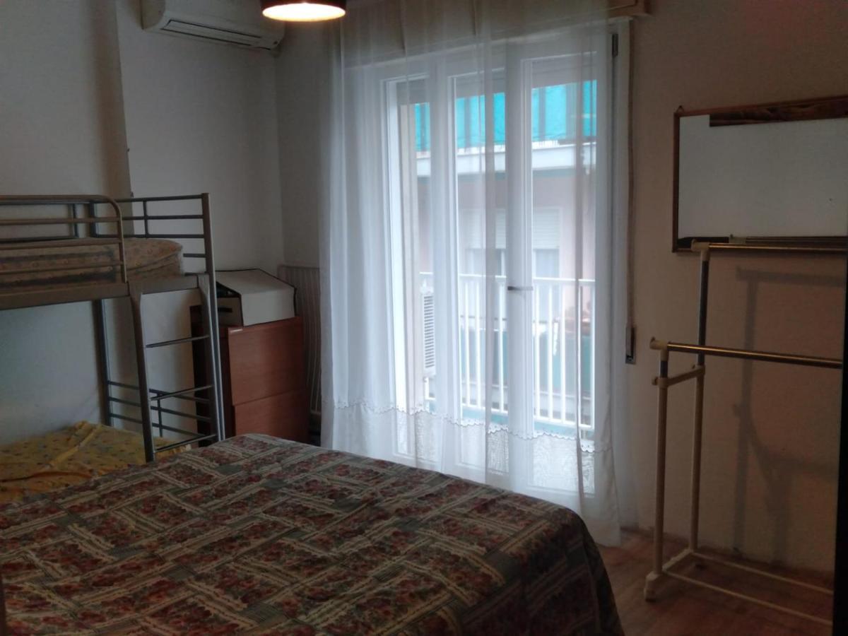 Azzurra Casa Vacanza Ventimiglia Buitenkant foto